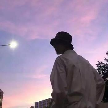 每周头像_个性男生气质阳光的微信头像