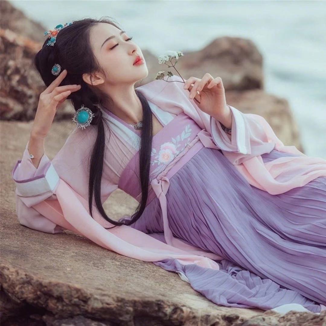 可爱系汉服推荐